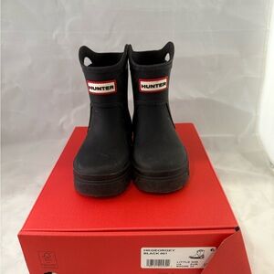Sold - Hunter Georgey toddler kids Black Rain Boots. Size 7.